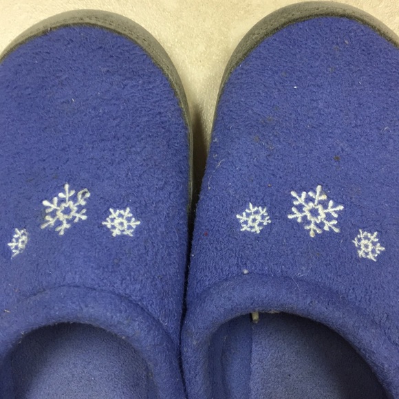 L.L.Bean slippers 12-13 / 7.5” long - Picture 3 of 4